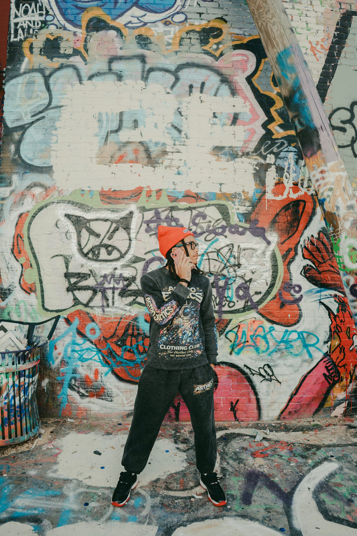 Graffiti Galaxy Sweatsuit – Washed Black